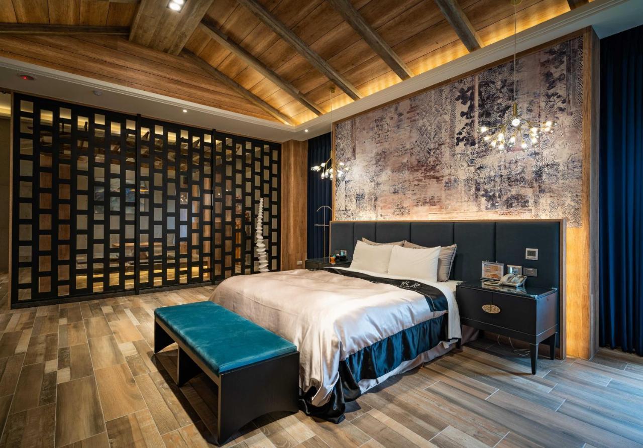 Aquarius Motel Taichung Buitenkant foto