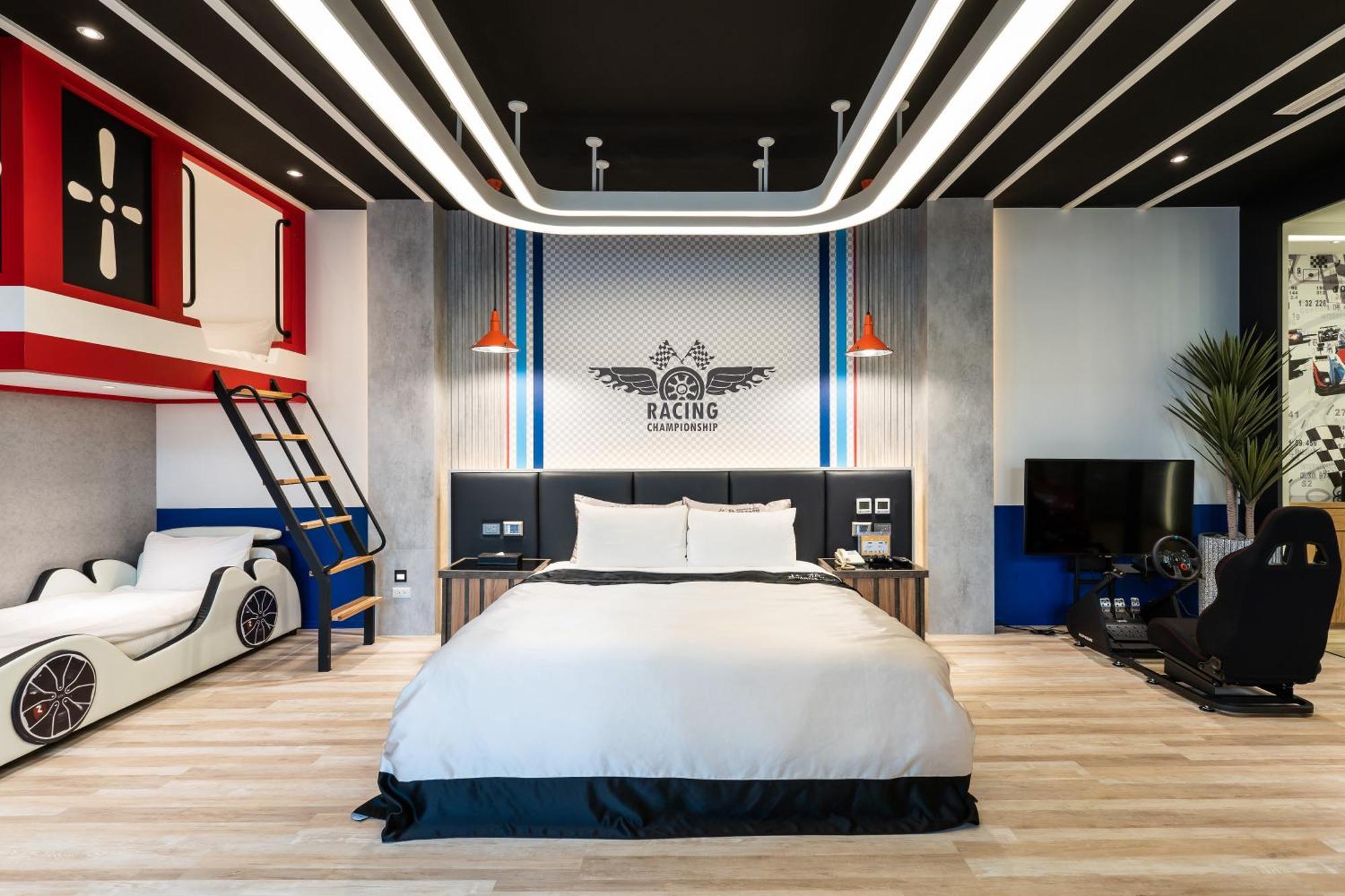 Aquarius Motel Taichung Buitenkant foto