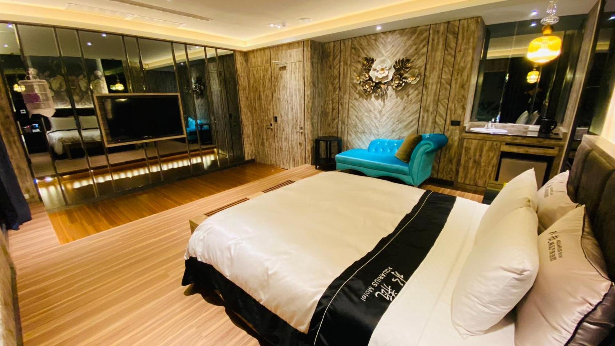 Aquarius Motel Taichung Buitenkant foto